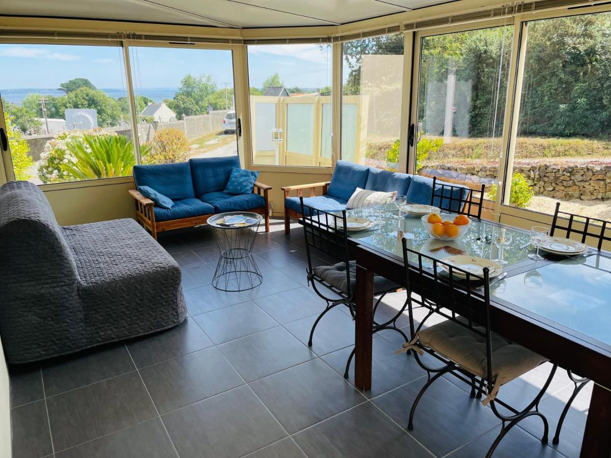 Maison Spacieuse A Deux Pas De La Plage Roscanvel エクステリア 写真